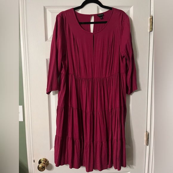 Tiered Torrid Dress w/ keyhole back - Picture 1 of 5